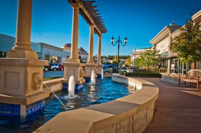 Promenade at Chenal's fountain is a gathering place for shoppers.
