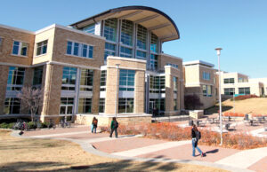The 240,000-SF, $35 million ASU Student Union, completed in 2007, was the anchor for the university&rsquo;s plan to create a more walkable, residential campus.