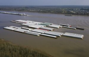 The American Waterways Operators and Waterways Council last week urged Congress and President Barack Obama to act or potentially see a halt to the transportation of millions of tons of essential goods up and down the Mississippi River.