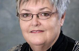Veteran journalist Joan Duffy, who spent the past 10 years working in the Communciations Office at UALR, died Thursday in Little Rock at age 61.