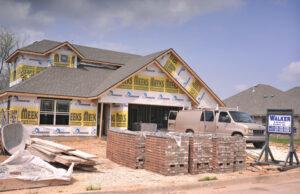 Building permits in the last half of 2012 rose 53 percent compared with 2011, according to the Skyline Report.&nbsp;