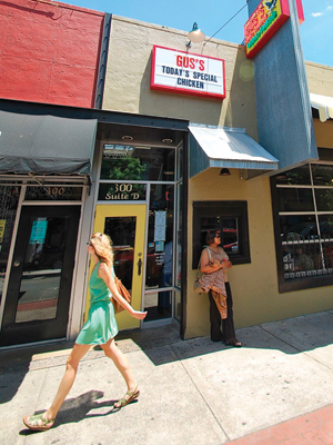 The Little Rock location is the first Gus&rsquo;s outside of Tennessee.