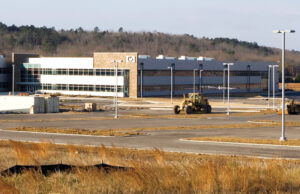 Hewlett-Packard received $10 million from the Governor&rsquo;s Quick Action Closing Fund to build a center in Conway.