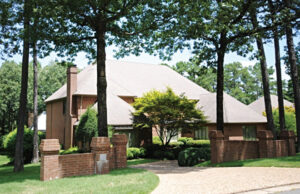 Hickory Hills home bears $18.2 million in judgments.