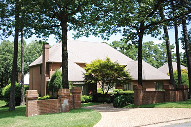 Hickory Hills home bears $18.2 million in judgments.