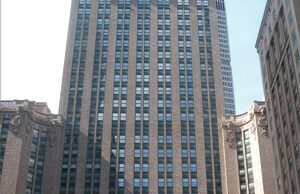 Bank of the Ozarks makes a home in New York City on Park Avenue in an office inside the unofficially named Helmsley Building.