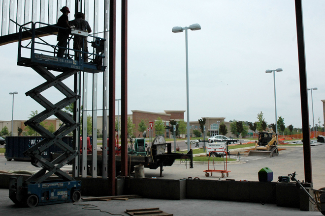 While the Summit Mall was to be the original property located on prime real estate in west Little Rock, Shackleford Crossing became the eventual tenant at the Shackleford Road/Interstate 430 location. (Photo by Paige Hannahs)