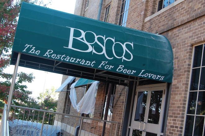 Boscos Restaurant & Brewing Co. of Memphis announced Monday the closure of its River Market District location in downtown Little Rock.
