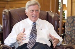 Gov. Mike Beebe and Grant Tennille, executive director of the Arkansas Economic Development Commission, hint that the first batch of good news from a European trade mission should be landing soon. | (Photo by Jason Burt)