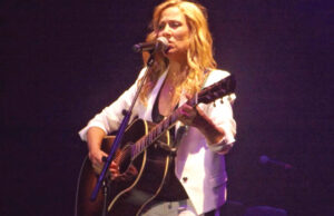 Sheryl Crow recounted an Arkansas story at her recent Riverfest concert.