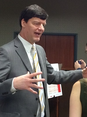 Arkansas PSC Chairman Ted Thomas answers questions concerning the state's path forward in the wake of the EPA's Clean Power Plan final rule.