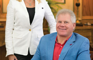 Donna Townsell and Johnny Allison of Home BancShares Inc.