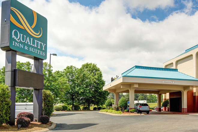 Quality Inn at 6100 Mitchell Drive in Little Rock.
