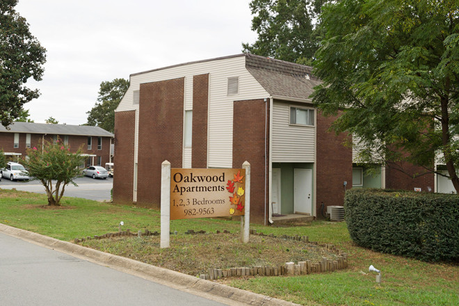 Oakwood Apartments at 1310 Smithwick Drive in Jacksonville.
