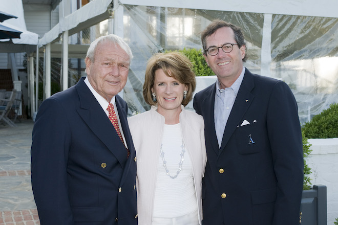 Arnold Palmer, Harriet Stephens and Warren Stephens in 2009 at The Alotian Club.