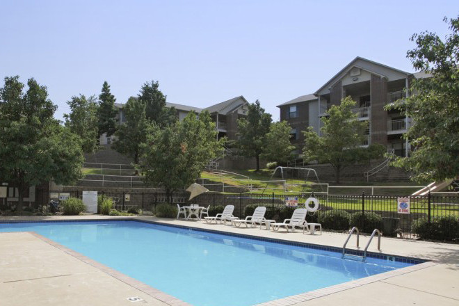 Chapel Ridge Apartments at 24800 Chenal Parkway in Little Rock