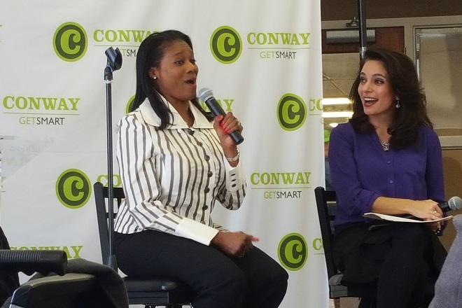 Lencola Sullivan, left, speaks with Christina Madsen, associate vice president of communications, public relations and marketing for the University of Central Arkansas, on Thursday at the Conway Area Chamber of Commerce&rsquo;s first CEO Luncheon of the year.
&nbsp;