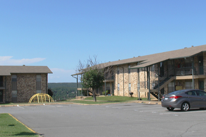 West Scenic Apartments in North Little Rock