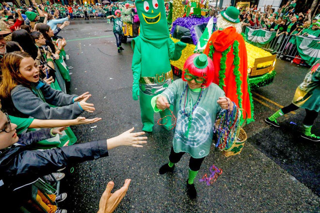 &nbsp;A leprechaun makes short work of it at the World&rsquo;s Shortest St. Patrick&rsquo;s Day Parade, down Bridge Street.&nbsp;