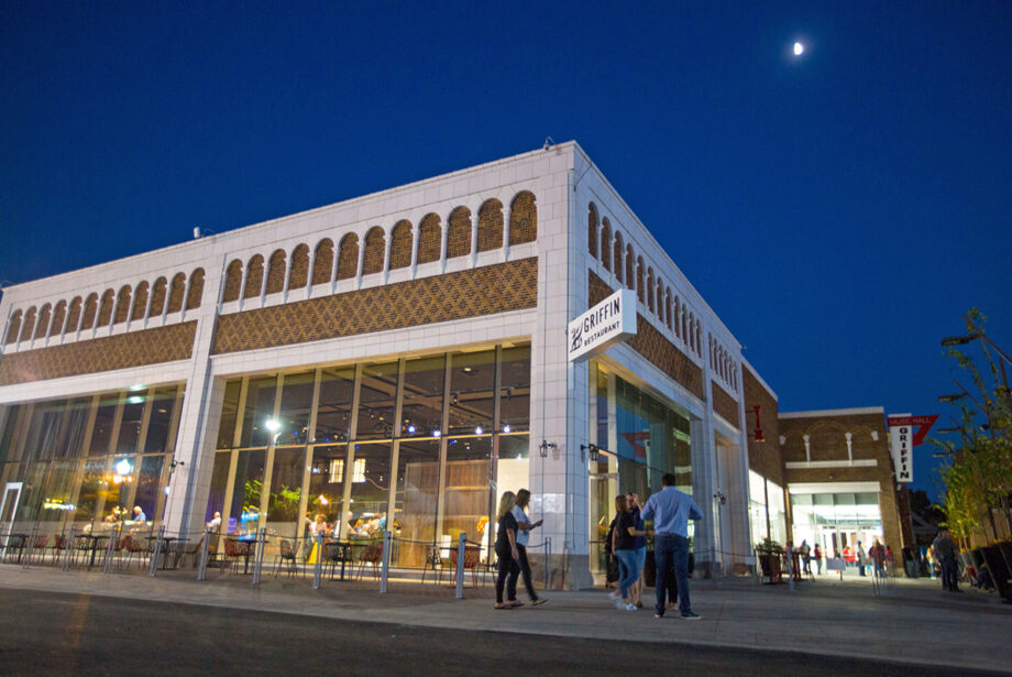 With an amphitheater, music hall, restaurant, kids’ playscape and more, the Murphy Arts District continues El Dorado’s renaissance and offers visitors plenty of entertainment options.