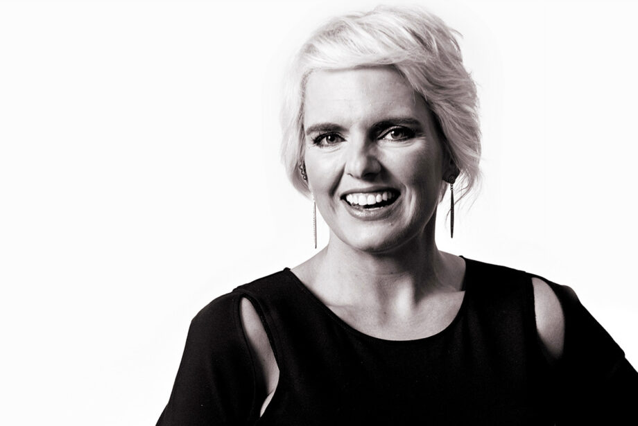 Stephanie Funk, Metova