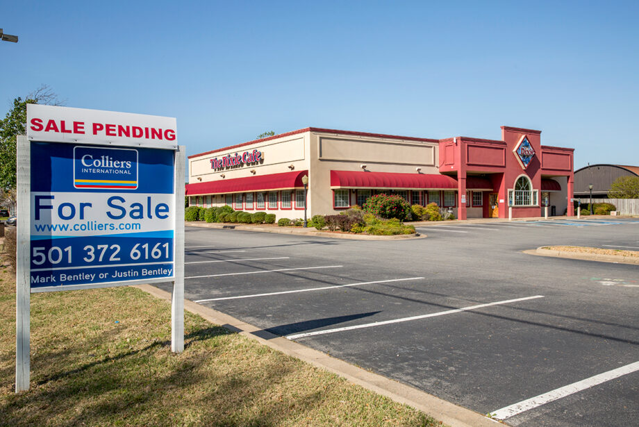 All Dixie Cafe locations, like this one on Rebsamen Park Road, closed in mid-December.