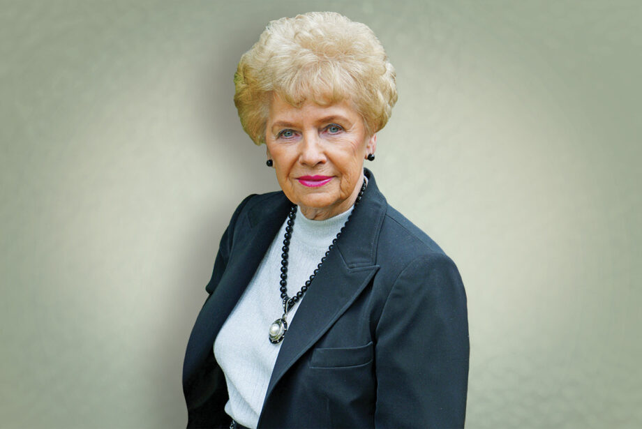 Jane HollansworthReal Estate Agent at Re/Max of Hot Springs Village