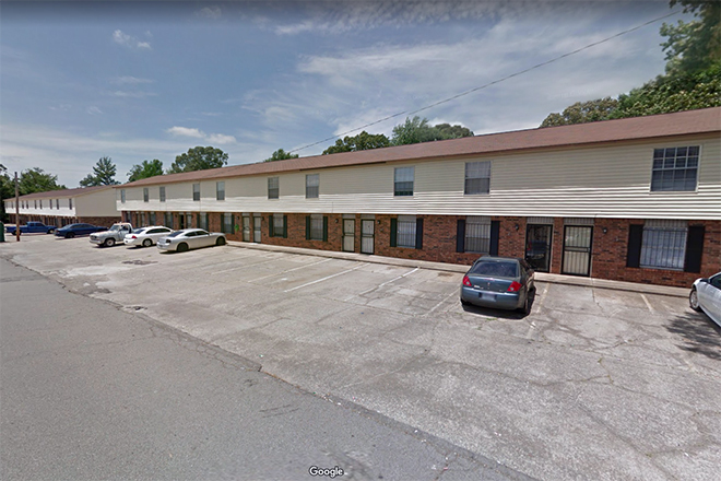 Powhatan Apartments, 25 Powhatan Drive in Sherwood