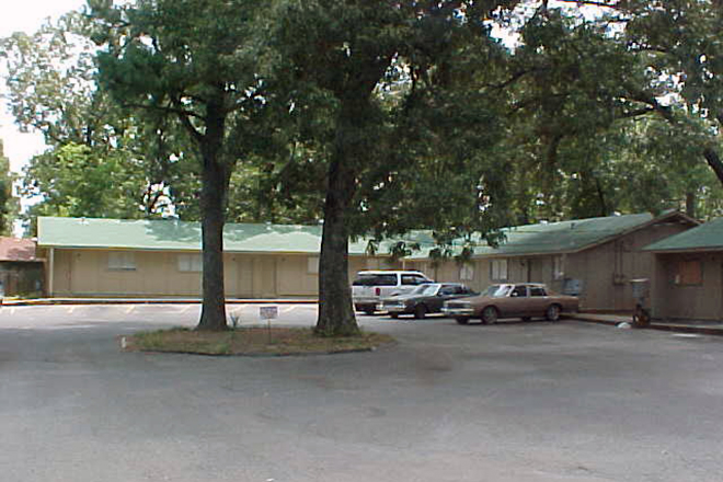 Chasyn Apartments at 4725 Hoffman Road in Little Rock