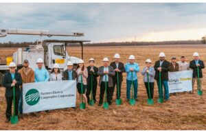 Today&rsquo;s Power Inc. of Little Rock,&nbsp;Farmers Electric Cooperative Corp. and other officials break ground on a&nbsp;one-megawatt array near Newport.