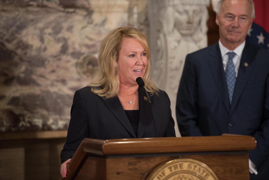 Aerojet Rocketdyne CEO Eileen Drake&nbsp;with Gov. Asa Hutchinson in 2018, announcing an expansion at the company's facility in East Camden.