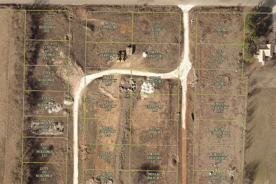 A plot overlay on an aerial view of Farmington Heights.