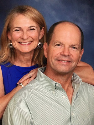 Hank Kelley Jr. and his wife, Stephanie.