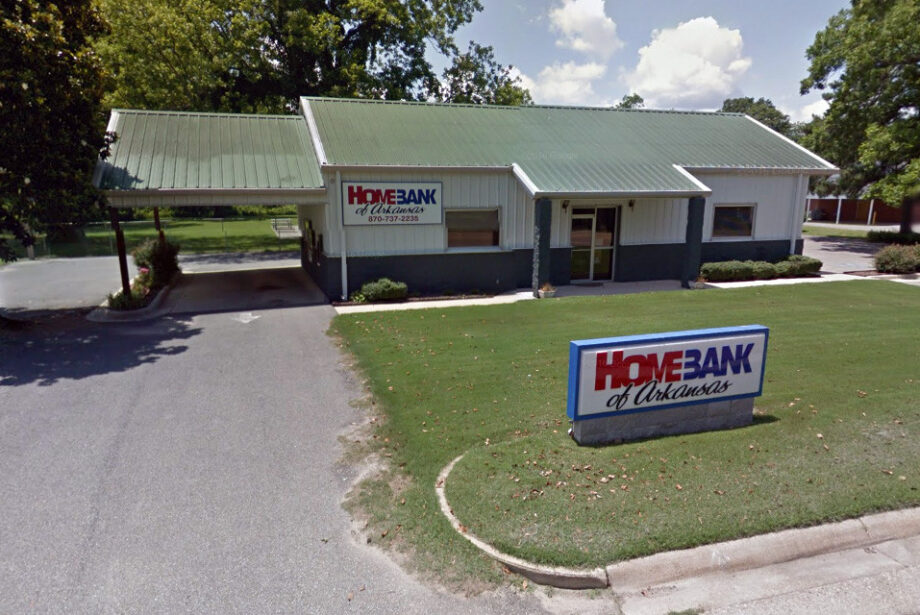 Home Bank of Arkansas' home office at 113 Hwy 165S in Portland.
