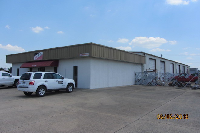 Inmon Truck Sales at 79 Inmon Drive in North Little Rock