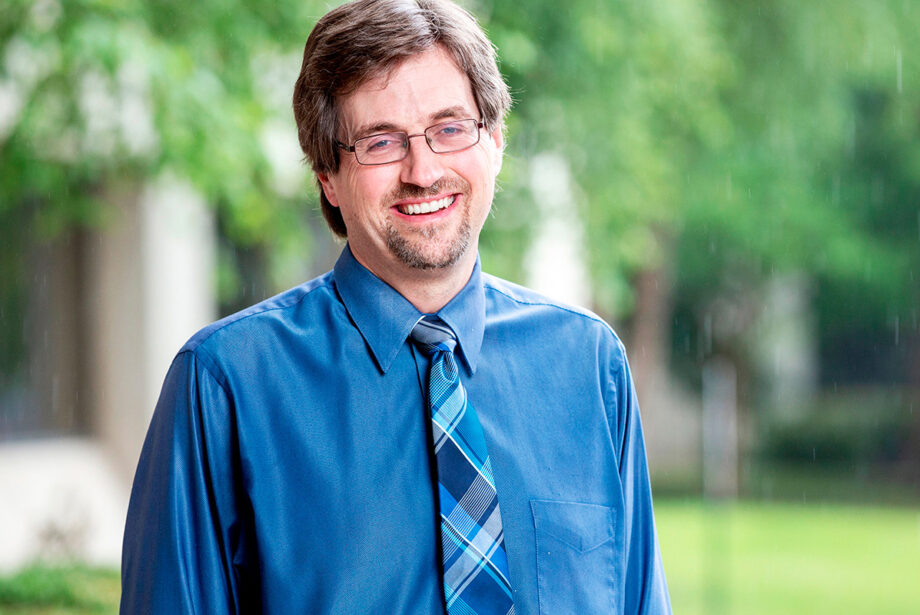 Nathan Smith, who  oversees the Arkansas State Broadband Office, decries the state’s ranking in broadband access.