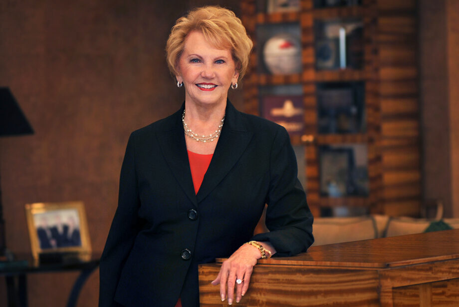 Johnelle Hunt,&nbsp;who co-founded J.B. Hunt with her late husband, will receive the&nbsp;Legacy of Leadership Award at the&nbsp;33rd Annual Arkansas Business of the Year ceremony.&nbsp;