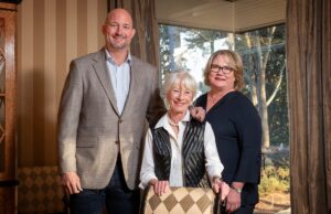 Marge Schueck (center) and her children, Patrick Schueck and Jennifer Schueck McCarty.
&nbsp;