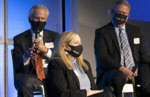 Richard Bell (back row, left), president and CEO of Bell & Co. of North Little Rock, talks keys to success during a roundtable discussion that included&nbsp;Todd Townsend (back row, right), vice president and CFO of Ozark Electric Cooperative Corp., and&nbsp;Gina Dailey, CFO of Pinnacle Pointe Hospital of Little Rock.