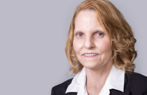 Becky McCool of the Washington Regional Medical Center Auxiliary in Fayetteville