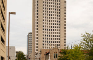 The 24-story, 290,680-SF Bank of America Plaza in Little Rock.