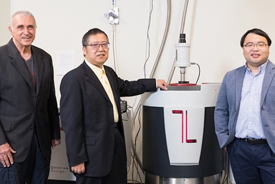 From left, researchers Greg Salamo, Shui-Qing "Fisher" Yu and Jin Hu.