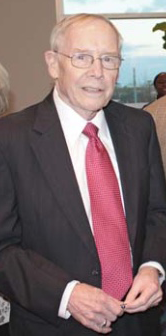 Jones Center CEO Ed Clifford at the 2016 Arkansas Business of the Year award ceremony.&nbsp;