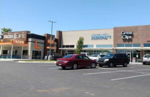 Restaurant and retail project at 13924 Cantrell Road in west Little Rock.