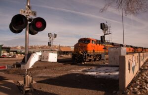 BNSF train