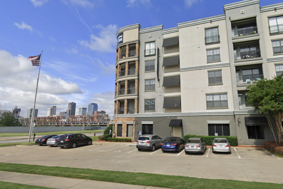 The 260-unit Metropolitan at 75 Riverfront Drive in North Little Rock.