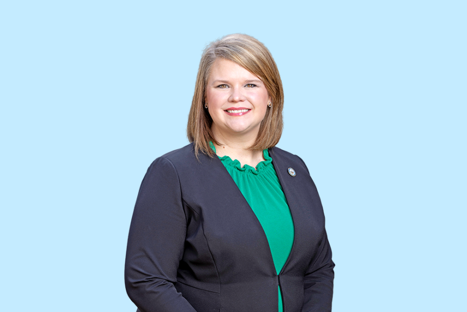 Alford is a 2020 graduate of the FBI Little Rock Citizens Academy and is also active with the Association of Real Estate License Law Officials.