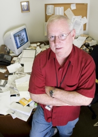 Wally Hall is leaving his spot on KABZ-FM, 103.7?s ?The Show with No Name? for a gig on the Arkansas Radio Network?s ?Sports Rap.?