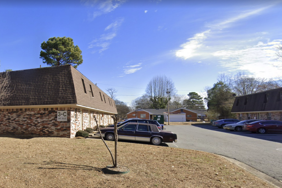 Crestview Apartments at 200 Crestview St. in Jacksonville.