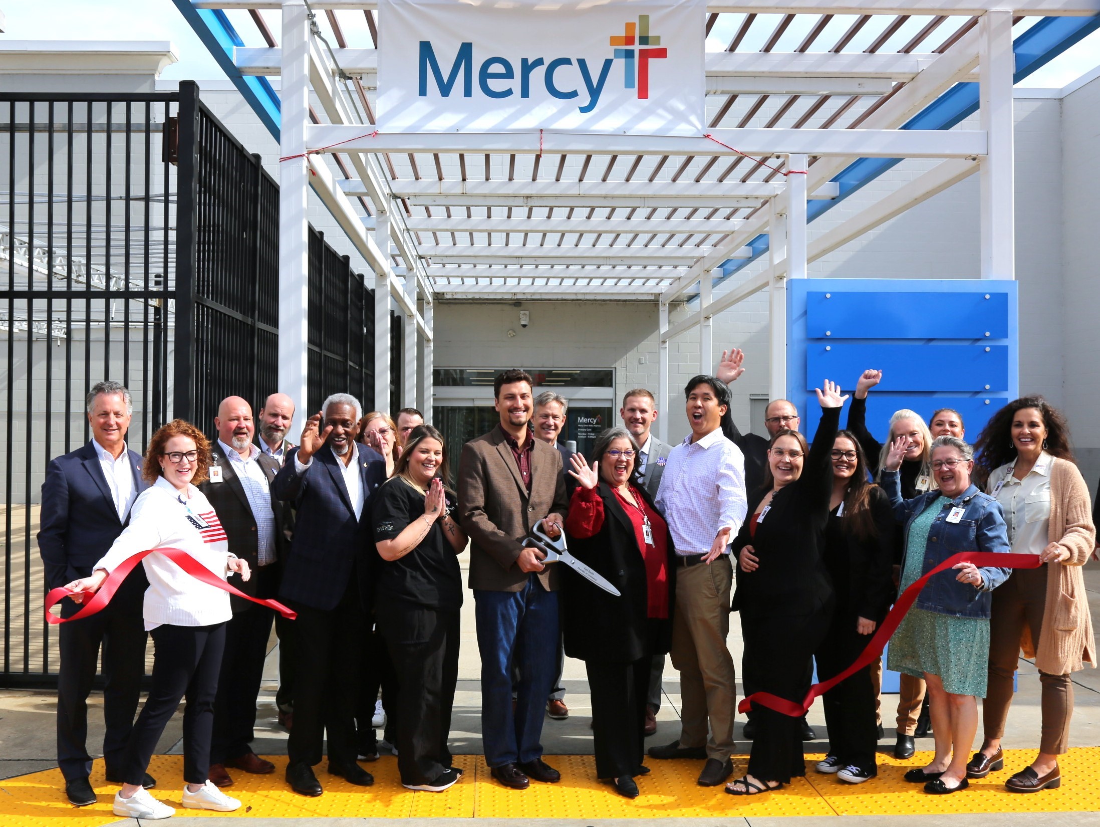Mercy Opens Three Clinics Inside Walmart Supercenters